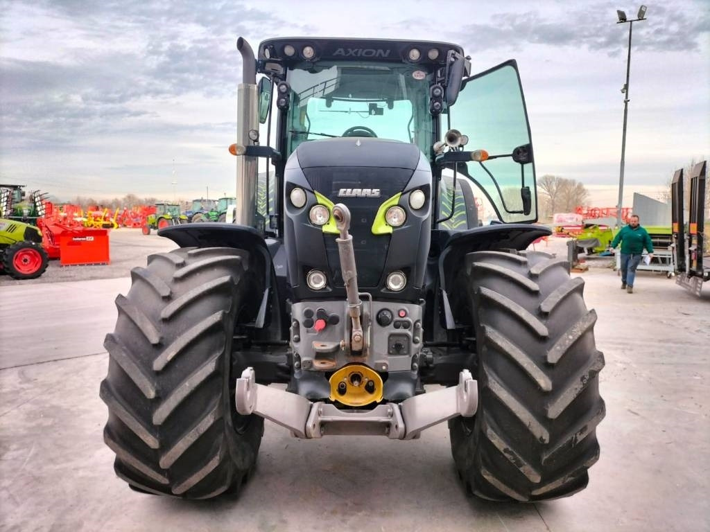 Claas Axion 810 - Трактор: фото 2 Claas Axion 810 - Трактор: фото 2