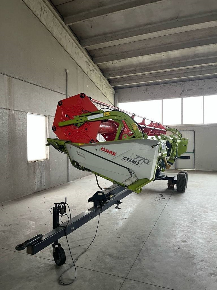 Claas LEXION 7700 TT RISO - Зерноуборочный комбайн: фото 5 Claas LEXION 7700 TT RISO - Зерноуборочный комбайн: фото 5