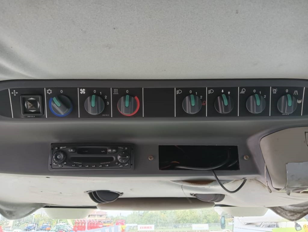 Claas Lexion 470 - Зерноуборочный комбайн: фото 2 Claas Lexion 470 - Зерноуборочный комбайн: фото 2