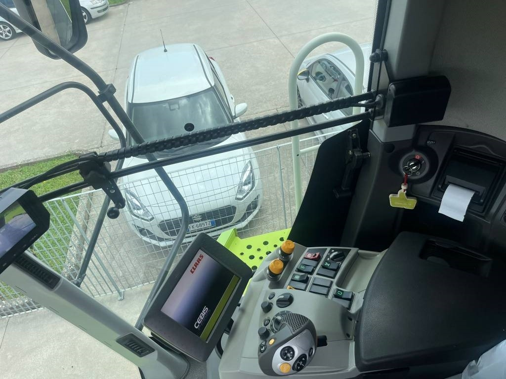 Claas Lexion 760 TT  - Зерноуборочный комбайн: фото 5 Claas Lexion 760 TT  - Зерноуборочный комбайн: фото 5