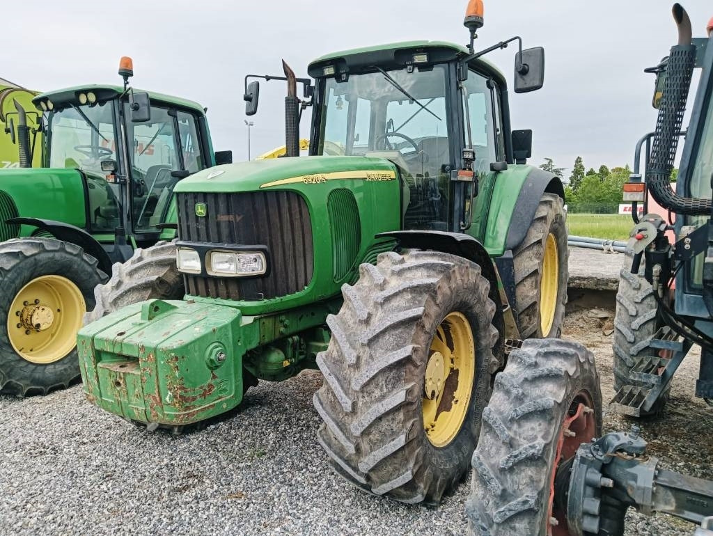 John Deere 6920 - Трактор: фото 3 John Deere 6920 - Трактор: фото 3