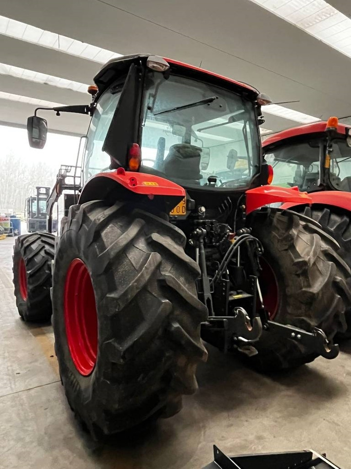 Трактор Kubota M 6-141: фото 8