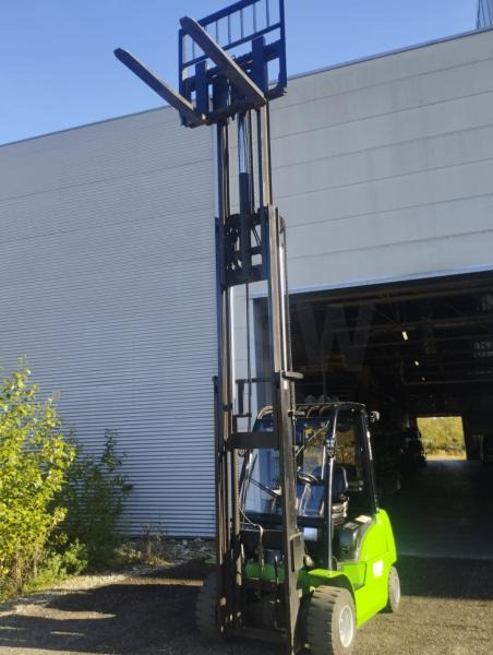 Hangcha XC35i Chariot élévateur fenwick 3,5 t lithium électrique - Электропогрузчик: фото 3 Hangcha XC35i Chariot élévateur fenwick 3,5 t lithium électrique - Электропогрузчик: фото 3