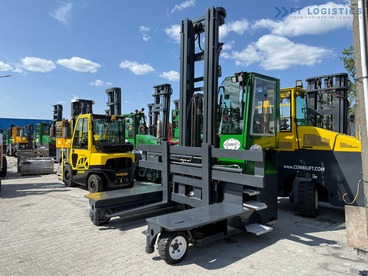COMBILIFT C5000E / ELECTRIC / TRIPLEX 8300MM / FULL FREE LIFT / WIDE POSITIONER / FORK SIDESHIFT / BATTERY LIKE NEW - Четырехсторонний погрузчик: фото 1 COMBILIFT C5000E / ELECTRIC / TRIPLEX 8300MM / FULL FREE LIFT / WIDE POSITIONER / FORK SIDESHIFT / BATTERY LIKE NEW - Четырехсторонний погрузчик: фото 1