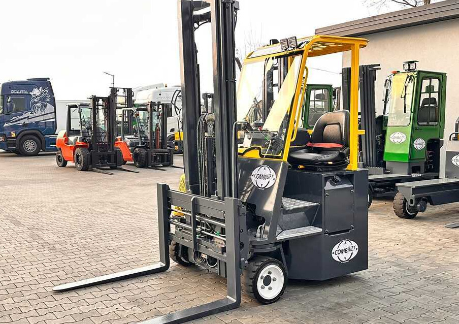 Combilift C2500CB / DUPLEX / 4100MM / DIESEL / FREE LIFT / FORK POSITIONER / SIDE SHIFT / LIKE NEW - Четырехсторонний погрузчик: фото 2 Combilift C2500CB / DUPLEX / 4100MM / DIESEL / FREE LIFT / FORK POSITIONER / SIDE SHIFT / LIKE NEW - Четырехсторонний погрузчик: фото 2