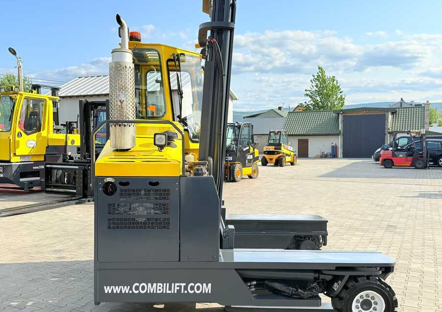 Combilift C4000 / DIESEL / DUPLEX - 4100MM / POSITIONER / ONLY 2951 MTH / LIKE NEW в лизинг Combilift C4000 / DIESEL / DUPLEX - 4100MM / POSITIONER / ONLY 2951 MTH / LIKE NEW: фото 6