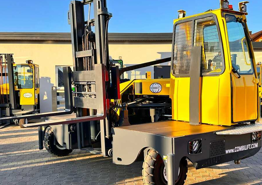 Combilift C5000SL-2019 year-Free lift - Like new - Четырехсторонний погрузчик: фото 1 Combilift C5000SL-2019 year-Free lift - Like new - Четырехсторонний погрузчик: фото 1
