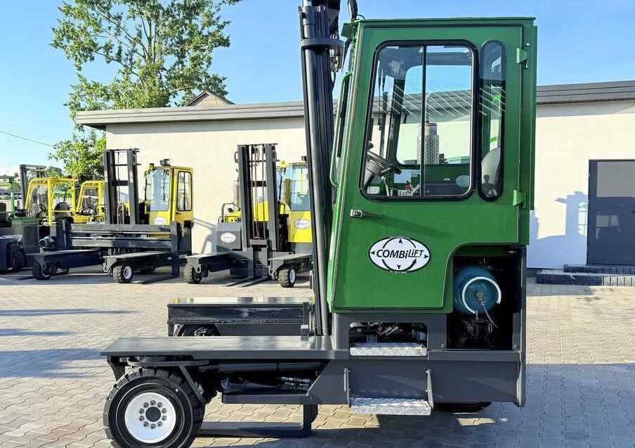 Combilift C5000XL / GAS / DUPLEX 4000 / POSITIONER / FULL CABIN / LIKE NEW - Четырехсторонний погрузчик: фото 3 Combilift C5000XL / GAS / DUPLEX 4000 / POSITIONER / FULL CABIN / LIKE NEW - Четырехсторонний погрузчик: фото 3