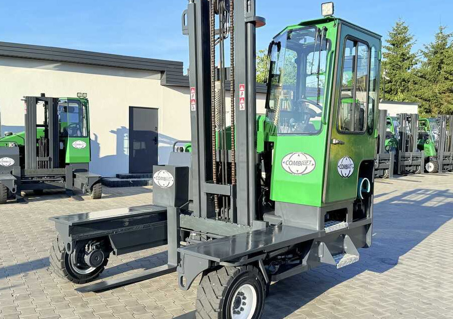 Combilift C5000XL / GAS / DUPLEX 4000 / POSITIONER / FULL CABIN / LIKE NEW - Четырехсторонний погрузчик: фото 2 Combilift C5000XL / GAS / DUPLEX 4000 / POSITIONER / FULL CABIN / LIKE NEW - Четырехсторонний погрузчик: фото 2