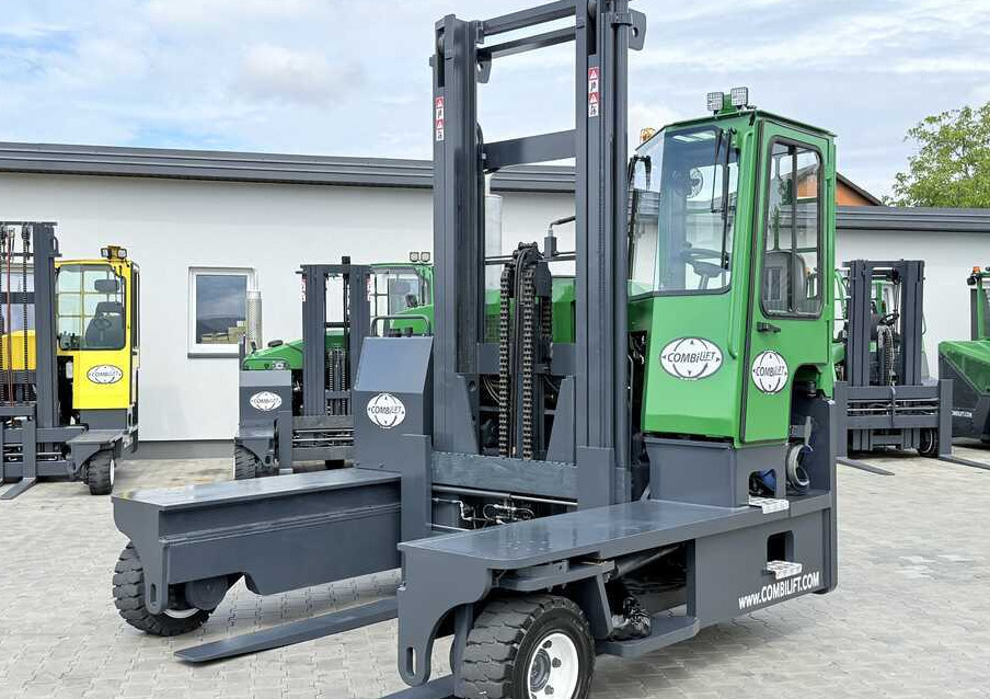 Combilift C8000 / GAS / DUPLEX - 4700MM / FORK POSITIONER / FREE LIFT / FULL HEATED CABIN / ONLY 5141H / CONDITION – LIKE NEW! - Четырехсторонний погрузчик: фото 1 Combilift C8000 / GAS / DUPLEX - 4700MM / FORK POSITIONER / FREE LIFT / FULL HEATED CABIN / ONLY 5141H / CONDITION – LIKE NEW! - Четырехсторонний погрузчик: фото 1