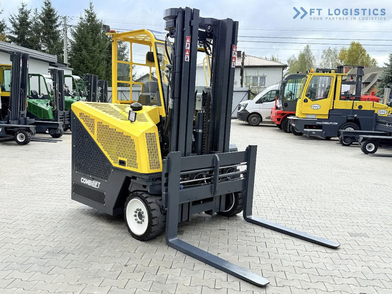 Combilift CB4000 / GAS / TRIPLEX 5200MM / FREE LIFT / FORK POSITIONER / SIDE SHIFT / EXCELLENT CONDITION / Wide range of four-way and side - Четырехсторонний погрузчик: фото 5 Combilift CB4000 / GAS / TRIPLEX 5200MM / FREE LIFT / FORK POSITIONER / SIDE SHIFT / EXCELLENT CONDITION / Wide range of four-way and side - Четырехсторонний погрузчик: фото 5