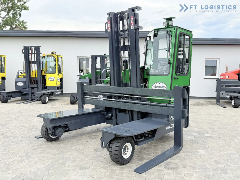 Combilift Combilift C4500 / DIESEL / DUPLEX 4000MM / WIDE FORK POSITIONER / HEATING / FULL CABIN / PERFECT CONDITION / Wide range of four- - Четырехсторонний погрузчик: фото 3 Combilift Combilift C4500 / DIESEL / DUPLEX 4000MM / WIDE FORK POSITIONER / HEATING / FULL CABIN / PERFECT CONDITION / Wide range of four- - Четырехсторонний погрузчик: фото 3