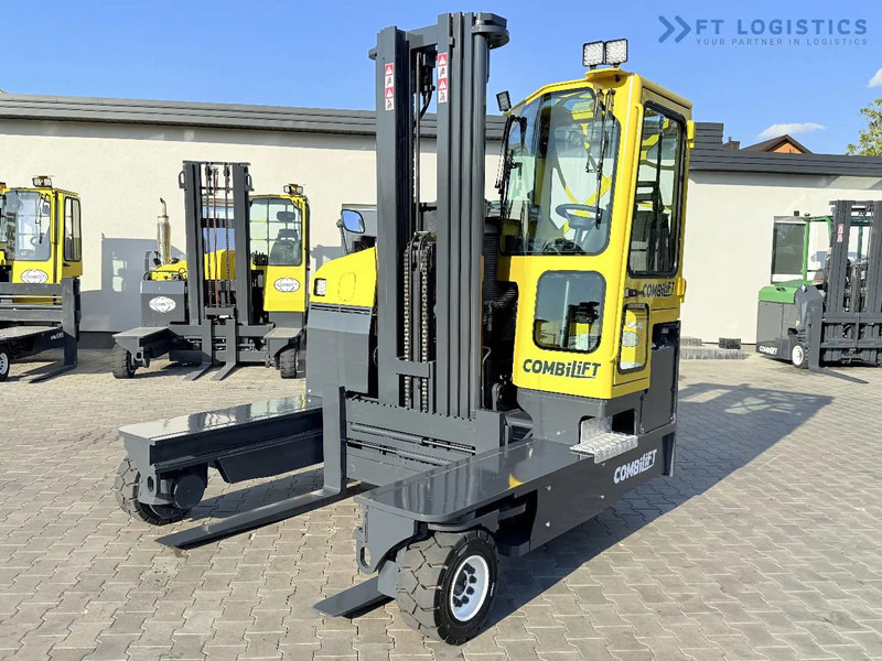 Combilift Combilift C5000 / DIESEL / TRIPLEX 6000MM / FREE LIFT / FORK POSITIONER / BUILT-IN SCALE / HEATING / FULL CABIN / PERFECT CONDIT - Четырехсторонний погрузчик: фото 1 Combilift Combilift C5000 / DIESEL / TRIPLEX 6000MM / FREE LIFT / FORK POSITIONER / BUILT-IN SCALE / HEATING / FULL CABIN / PERFECT CONDIT - Четырехсторонний погрузчик: фото 1