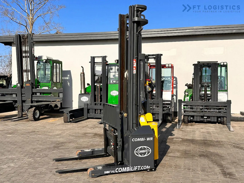 Combilift WR-4 / DUPLEX / 4.5M / 2017 / ONLY 30 MTH / LIKE NEW / 1500KG - Штабелер: фото 3 Combilift WR-4 / DUPLEX / 4.5M / 2017 / ONLY 30 MTH / LIKE NEW / 1500KG - Штабелер: фото 3