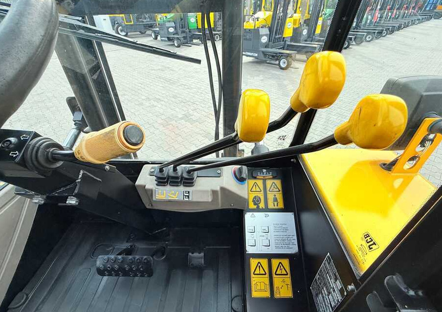 Внедорожный погрузчик JCB 940 / DIESEL / TRIPLEX 4500MM / FORK POSITIONER / FORK SIDESHIFT / 4T / NEW TYRES / LIKE NEW: фото 36
