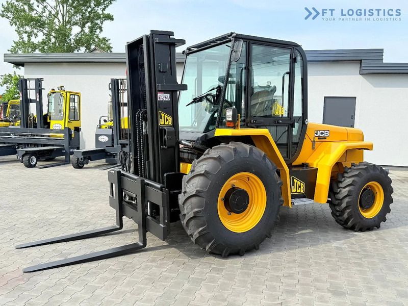 JCB 940 / DIESEL / TRIPLEX 4500MM / FORK POSITIONER / SIDE SHIFT / 4T / NEW TYRES / LIKE NEW 940 / DIESEL / TRIPLEX 4500MM / FORK PO - Внедорожный погрузчик: фото 2 JCB 940 / DIESEL / TRIPLEX 4500MM / FORK POSITIONER / SIDE SHIFT / 4T / NEW TYRES / LIKE NEW 940 / DIESEL / TRIPLEX 4500MM / FORK PO - Внедорожный погрузчик: фото 2