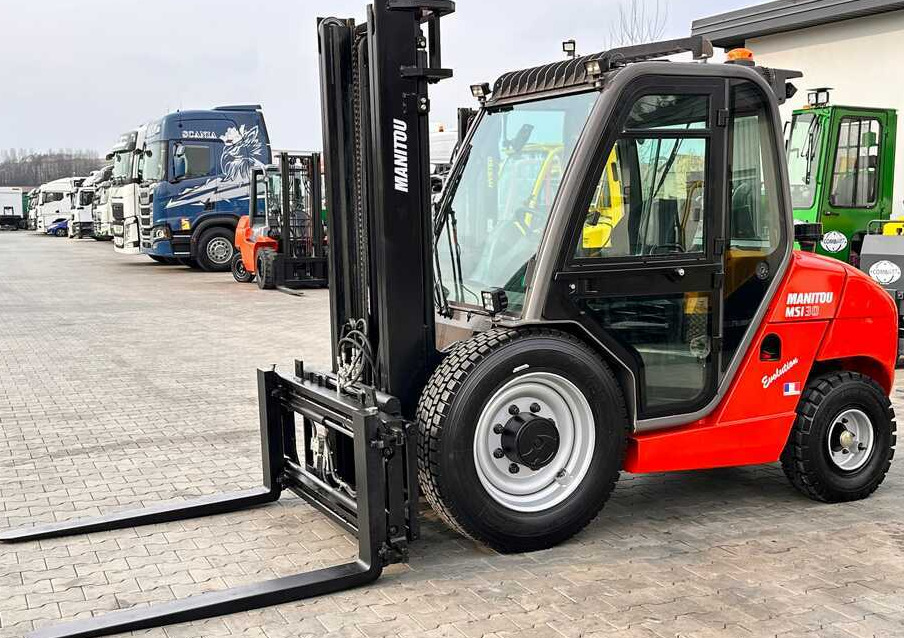 Manitou MSI30 / DIESEL / DUPLEX / 3400MM / CABIN / FORK POSITIONER / SIDE SHIFT / LIKE NEW - Внедорожный погрузчик: фото 1 Manitou MSI30 / DIESEL / DUPLEX / 3400MM / CABIN / FORK POSITIONER / SIDE SHIFT / LIKE NEW - Внедорожный погрузчик: фото 1