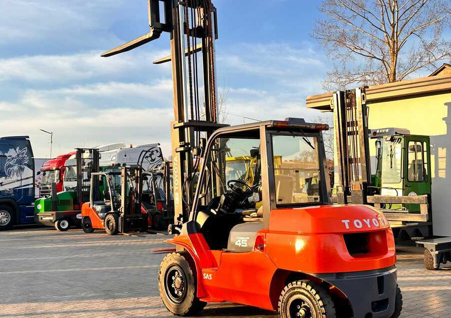 Дизельный погрузчик Toyota 42-4FD40 / DIESEL / 4500KG / DUPLEX / FORKS 1400MM / WELL-MAINTAINED: фото 25