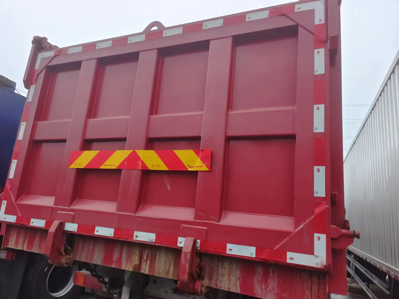 Auman Auman 6*4 dump truck - Самосвал: фото 3 Auman Auman 6*4 dump truck - Самосвал: фото 3