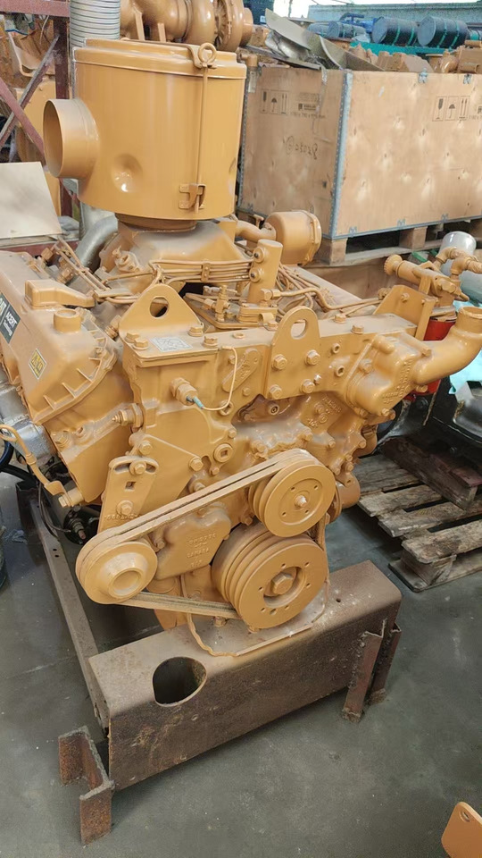 CATERPILLAR 3208 - Двигатель для Навесного оборудования: фото 2 CATERPILLAR 3208 - Двигатель для Навесного оборудования: фото 2