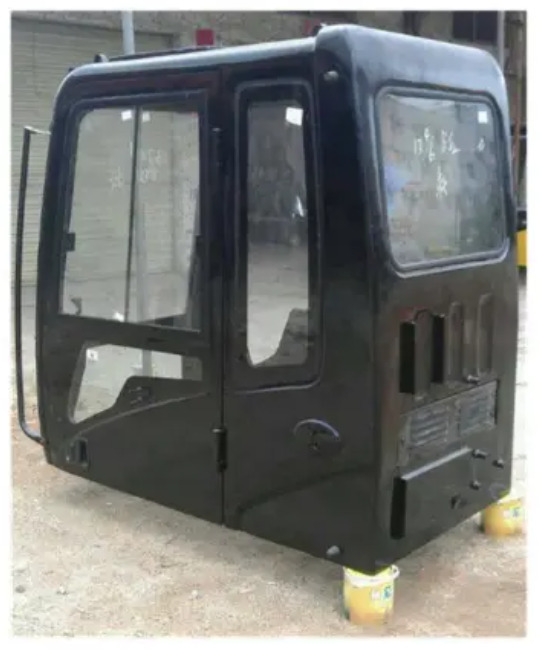 CATERPILLAR 320D - Кабина для Экскаваторов: фото 1 CATERPILLAR 320D - Кабина для Экскаваторов: фото 1