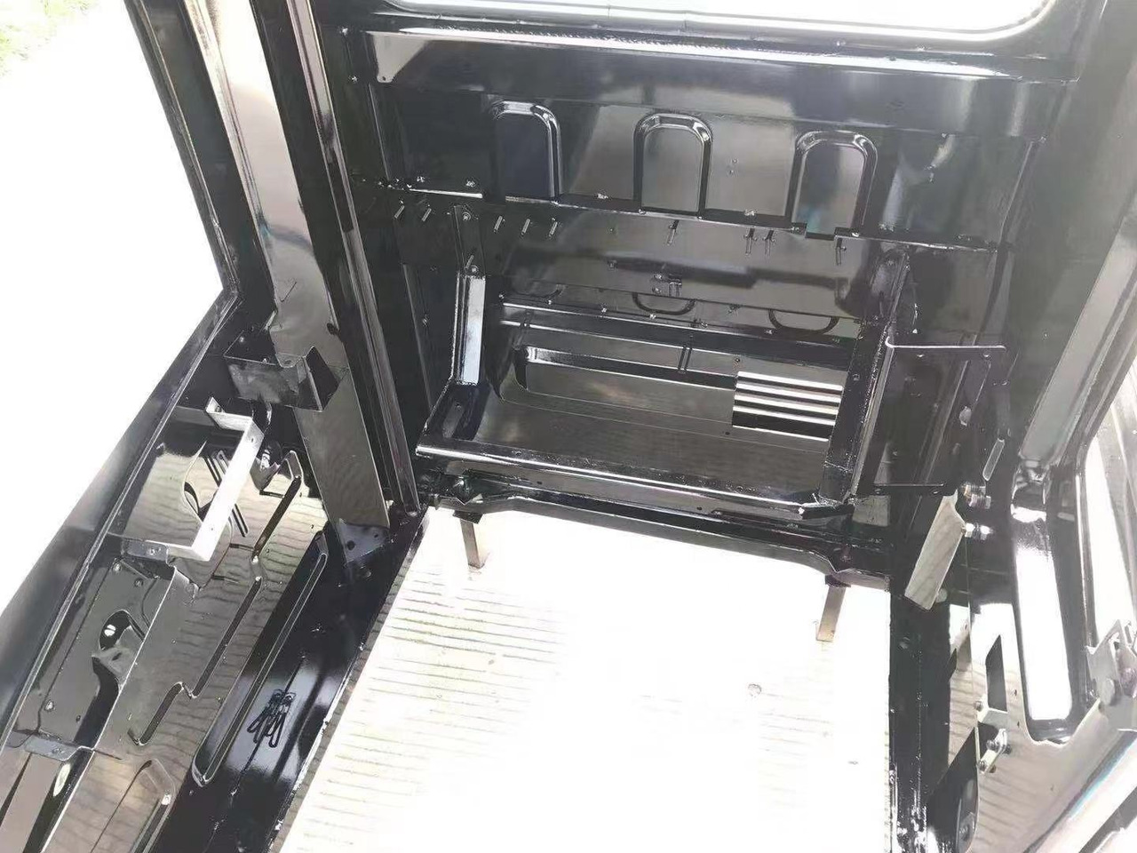 CATERPILLAR Cat 312d 315d 320d 324d 329d 336d 349 - Кабина для Экскаваторов: фото 2 CATERPILLAR Cat 312d 315d 320d 324d 329d 336d 349 - Кабина для Экскаваторов: фото 2