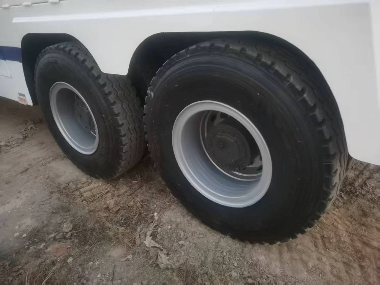 Новый Автоманипулятор HOWO tow truck: фото 8