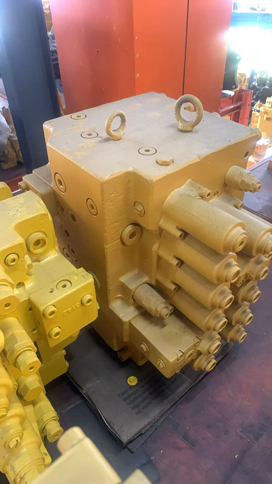 HYUNDAI R210-7 - Гидравлический клапан для Экскаваторов: фото 3 HYUNDAI R210-7 - Гидравлический клапан для Экскаваторов: фото 3