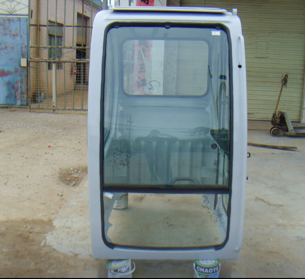 KOBELCO SK115 SK135 SK135SR - Кабина для Экскаваторов: фото 3 KOBELCO SK115 SK135 SK135SR - Кабина для Экскаваторов: фото 3