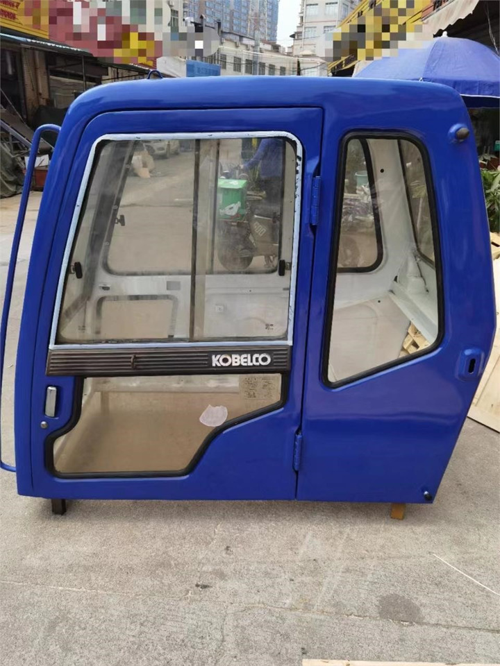 KOBELCO SK200-3 - Кабина для Экскаваторов: фото 1 KOBELCO SK200-3 - Кабина для Экскаваторов: фото 1