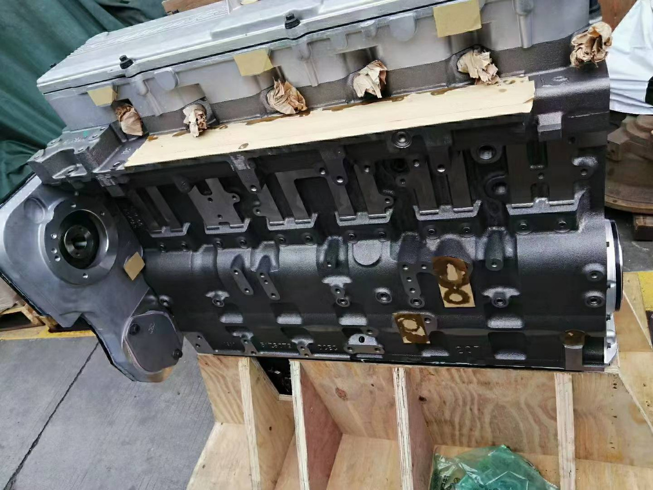 KOMATSU KOMATSU 6D114 CUMMINS QSC8.3 - Блок цилиндров для Экскаваторов: фото 4 KOMATSU KOMATSU 6D114 CUMMINS QSC8.3 - Блок цилиндров для Экскаваторов: фото 4