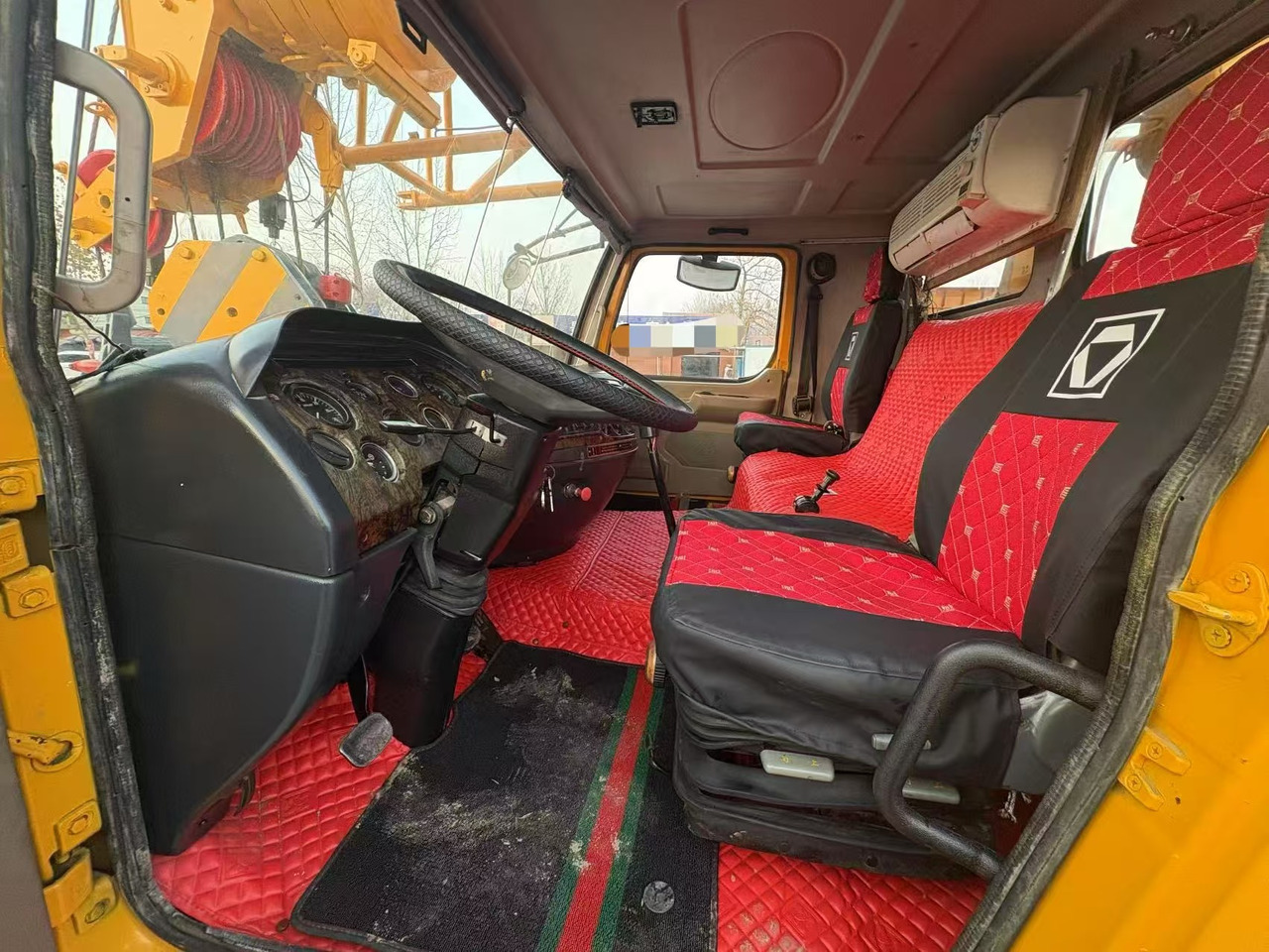 XCMG crane truck - Автоманипулятор: фото 5 XCMG crane truck - Автоманипулятор: фото 5