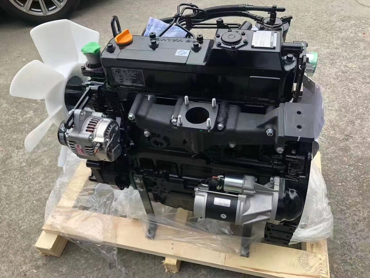 YANMAR 4TNV94L - Двигатель: фото 1 YANMAR 4TNV94L - Двигатель: фото 1