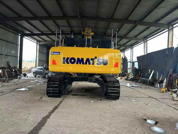 90% New KOMATSU PC450-8 Used Excavator Construction Excavators, Strong Power, Low Price, and Very Good Quality - Гусеничный экскаватор: фото 3 90% New KOMATSU PC450-8 Used Excavator Construction Excavators, Strong Power, Low Price, and Very Good Quality - Гусеничный экскаватор: фото 3