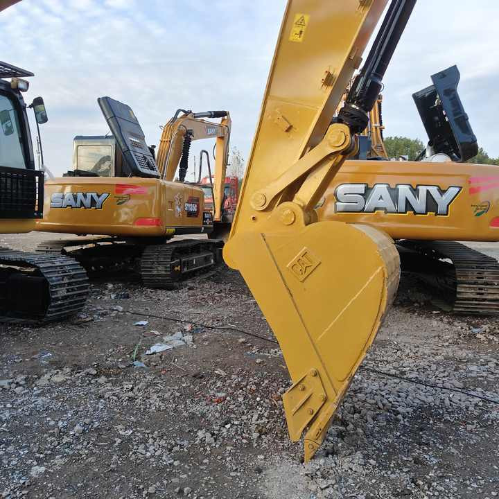 95% New Well Maintained Low Working Hours Used Excavator CAT320D CAT320d Used Excavator for Sale at the Lowest Price - Гусеничный экскаватор: фото 5 95% New Well Maintained Low Working Hours Used Excavator CAT320D CAT320d Used Excavator for Sale at the Lowest Price - Гусеничный экскаватор: фото 5