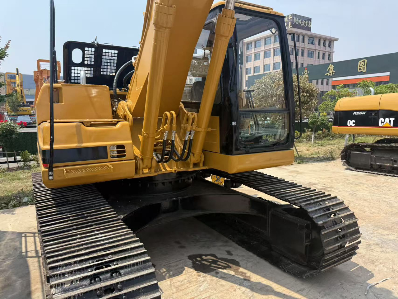CATERPILLAR CRAWLER EXCAVATOR CAT 320B in Low Price for Hot Sale - Гусеничный экскаватор: фото 3 CATERPILLAR CRAWLER EXCAVATOR CAT 320B in Low Price for Hot Sale - Гусеничный экскаватор: фото 3