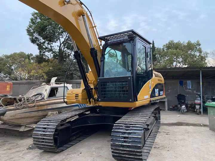 CATERPILLAR Used Crawler Caterpillar 315DL Excavator with Good Performance Hot Sale - Гусеничный экскаватор: фото 4 CATERPILLAR Used Crawler Caterpillar 315DL Excavator with Good Performance Hot Sale - Гусеничный экскаватор: фото 4