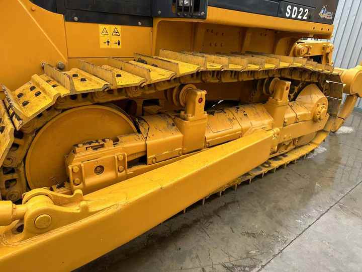 China Brand Bulldozer Shantui SD22 Used Bulldozer Low Price Bulldozer Market Machinery and Equipment for Sale - Бульдозер: фото 4 China Brand Bulldozer Shantui SD22 Used Bulldozer Low Price Bulldozer Market Machinery and Equipment for Sale - Бульдозер: фото 4