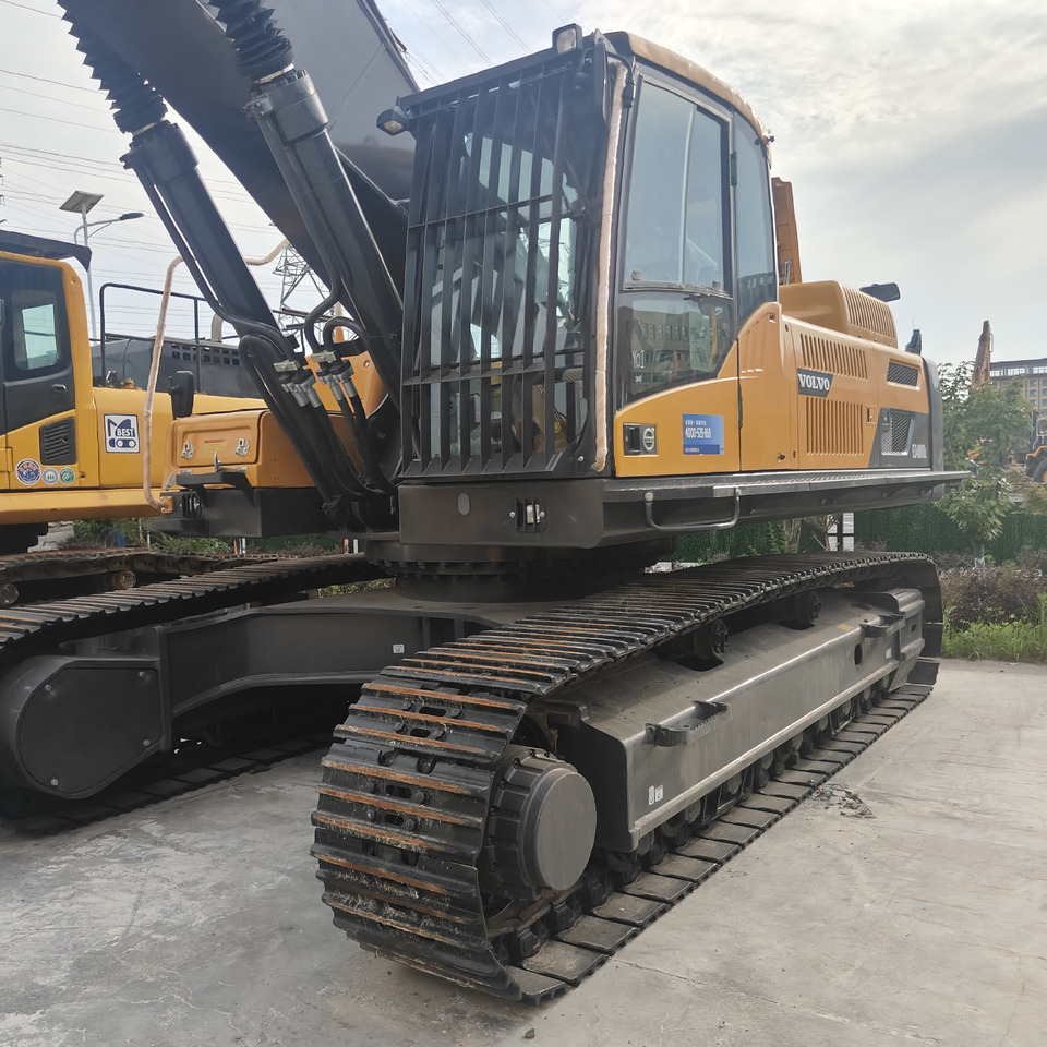 EXCAVATOR Good Condition VOLVO EC480DL Excavator Low Price Large Hydraulic Crawler Excavator volvo 480dl for Sale - Гусеничный экскаватор: фото 5 EXCAVATOR Good Condition VOLVO EC480DL Excavator Low Price Large Hydraulic Crawler Excavator volvo 480dl for Sale - Гусеничный экскаватор: фото 5