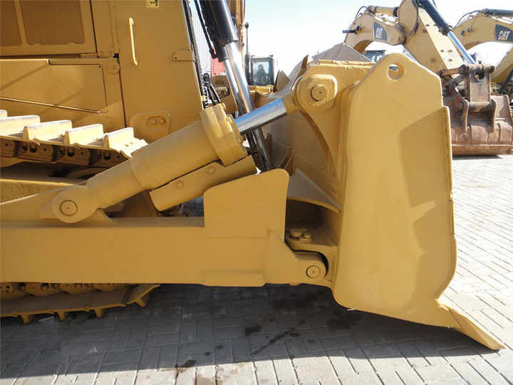 Good Condition D8r Mini Bulldozer New Crawler Bulldozer with Parts Price Bulldozers - Бульдозер: фото 4 Good Condition D8r Mini Bulldozer New Crawler Bulldozer with Parts Price Bulldozers - Бульдозер: фото 4
