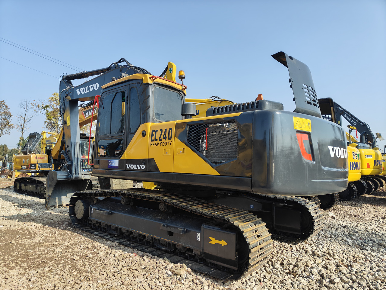 Good Condition Used Excavator volvo EC240 Second-hand - Экскаватор: фото 1 Good Condition Used Excavator volvo EC240 Second-hand - Экскаватор: фото 1