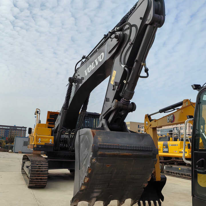 Good Condition VOLVO EC480DL Excavator Low Price Large Hydraulic Crawler Excavator volvo 480dl for Sale - Экскаватор: фото 1 Good Condition VOLVO EC480DL Excavator Low Price Large Hydraulic Crawler Excavator volvo 480dl for Sale - Экскаватор: фото 1