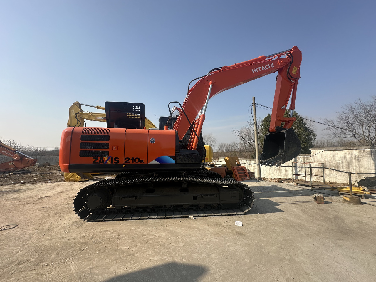HITACHI Used Excavator ZX210-5G High Quality - Гусеничный экскаватор: фото 1 HITACHI Used Excavator ZX210-5G High Quality - Гусеничный экскаватор: фото 1