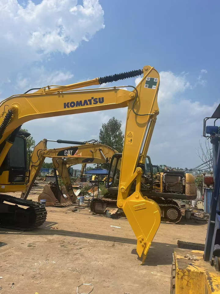 KOMATSU Used Second-hand Hotsale Excavator PC160 - Гусеничный экскаватор: фото 4 KOMATSU Used Second-hand Hotsale Excavator PC160 - Гусеничный экскаватор: фото 4