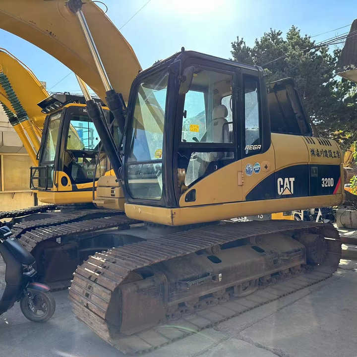 Original Japan Cheap Crawler Cat Excavator Cat 320d Used Excavator Caterpillar Machinery Digger Used CAT 320D Excavators - Гусеничный экскаватор: фото 1 Original Japan Cheap Crawler Cat Excavator Cat 320d Used Excavator Caterpillar Machinery Digger Used CAT 320D Excavators - Гусеничный экскаватор: фото 1