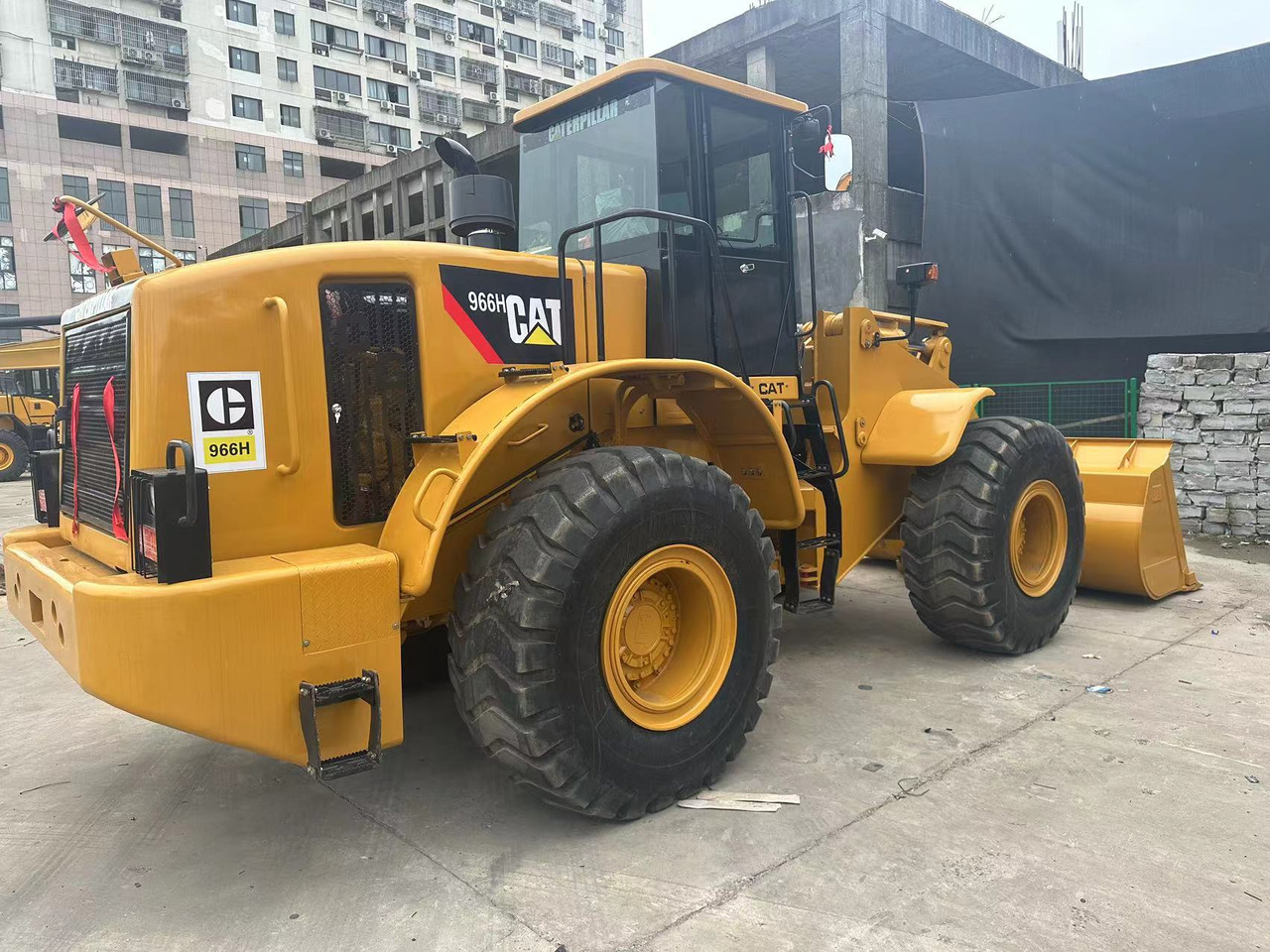 WHEEL LOADER Used Caterpillar 966h Loader for Sale Lots of Heavy Equipment in Stock Wight 5tons Wheel Loader - Строительная техника: фото 2 WHEEL LOADER Used Caterpillar 966h Loader for Sale Lots of Heavy Equipment in Stock Wight 5tons Wheel Loader - Строительная техника: фото 2