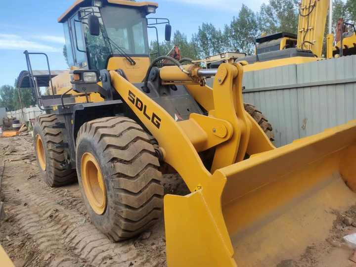 USED Loaders SDLG LG956F WHEEL LOADER in China Machines for Sale - Колёсный погрузчик: фото 3 USED Loaders SDLG LG956F WHEEL LOADER in China Machines for Sale - Колёсный погрузчик: фото 3