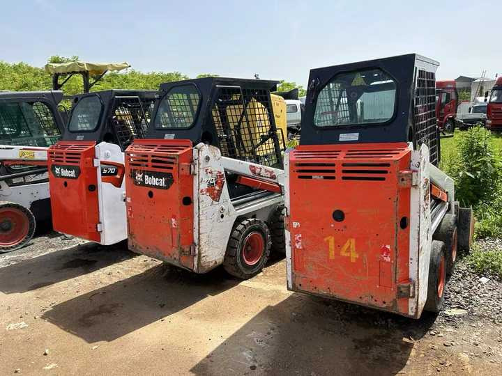 Used Bobcat S70 Skid Teer in Stock Good Condition bobcat S70 S160 185 300 330 Skid Steer for Sale - Мини-погрузчик с бортовым поворотом: фото 4 Used Bobcat S70 Skid Teer in Stock Good Condition bobcat S70 S160 185 300 330 Skid Steer for Sale - Мини-погрузчик с бортовым поворотом: фото 4