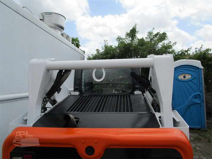 Мини-погрузчик с бортовым поворотом Used Bobcat T590 Used Skid Steer Loader with Good Condition for Sale S160 S185 S300 S330 T590 3T 4T 5T 2T: фото 6