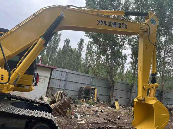 Used Good Quality Japan Original PC220-8 in Good Condition PC220-8 Komatsu - Гусеничный экскаватор: фото 5 Used Good Quality Japan Original PC220-8 in Good Condition PC220-8 Komatsu - Гусеничный экскаватор: фото 5